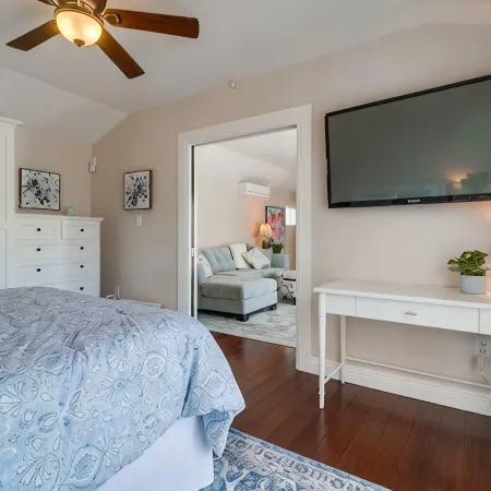 Charming, private, pet friendly cottage close to all that San Diego has to offer Hoteles en La Mesa