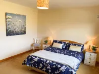 Spacious four-bed property located in Banagher outside Birr. Hotels in Offaly