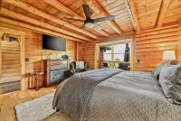 Luxury Lodge overlooking both Grand Traverse Bays - 5-Star
