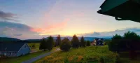 Modern Cabin Facing Canaan Valley Ski Slopes