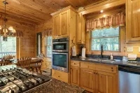 Shade Tree Lodge-Pet Friendly- Minutes to Downtown Blue Ridge - 4つ星