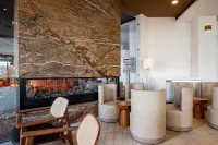 Db Seabank Resort + Spa All Inclusive - bar