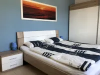 Apartment for 2 to 4 - only a few steps from the Baltic Sea - Wifi