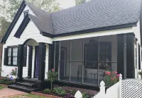The Moise Manor,  a 1934 Bungalow, centrally located in the heart of Sumter. - Homestays