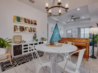 Near BBQ & F1, Self-Check in, Fast WiFi, Dishwasher Hotels in Lockhart