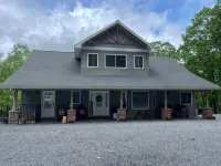 Luxury Mountain Home near Lake Raystown - 4-Star