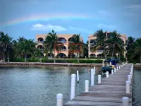 Oceanaire 4 - Amazing Oceanfront Views & Free Use of Kayaks - 2-Star