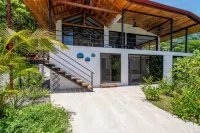 3 Bedroom Villa in Matapalo with Amazing Ocean View Jungle Views and Pool!