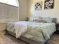 Serene Golfside Retreat - Villas