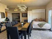 Spacious 2BR Condo with Secondary Suite on Wolf Creek Golf Course – Sleeps 8! - واي فاي