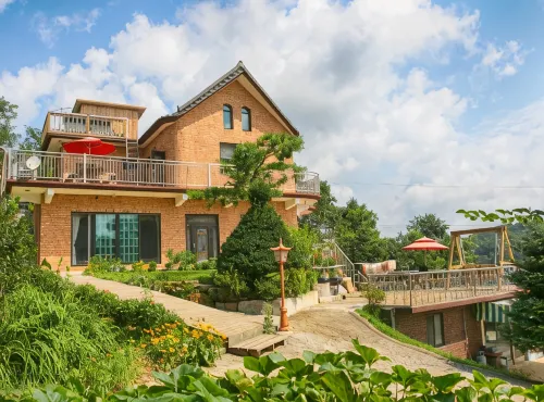 Ganghwado Neulpurun Lakeside Pension - مبيت وإفطار