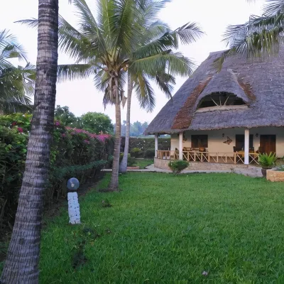 Queen K Cottages Watamu at Chrystal Homes Hotels near Watamu Beach