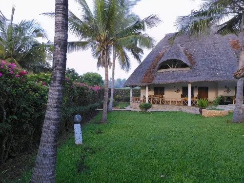 Queen K Cottages Watamu at Chrystal Homes -  Holiday Villas