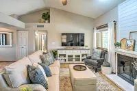 New AZ Oasis, Fire Pit, Yard, Grill, & Hot Tub! - 부티크