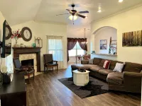 Beautiful Cozy Edmond Home - 4bed 2bath - Boutique