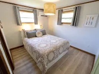 Surf Side Bungalow- Ocean front with 3 story deck - 4つ星