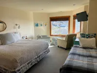 Low Tide July Openings! Beach House Getaway Rare Availability! Pack Your Bags! - Wi-Fi