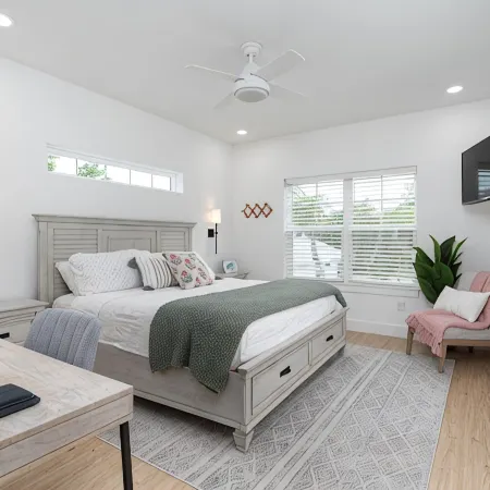Vilano Beach Vacation Stop. 2 masters, Private Heated pool, Steps to the Beach!