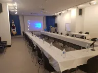 Hotel Wooyeon Flora - parking
