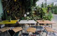 Nu Cuoi Xinh - Hostels