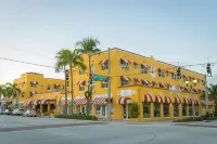 Beautiful Remodeled Pool Home in the Heart of Downtown Delray Beach! - 4 étoiles