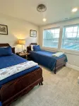 Rare Beautifully Restored Historic Retreat • Central Yakima Location • Must See! - 4-Star