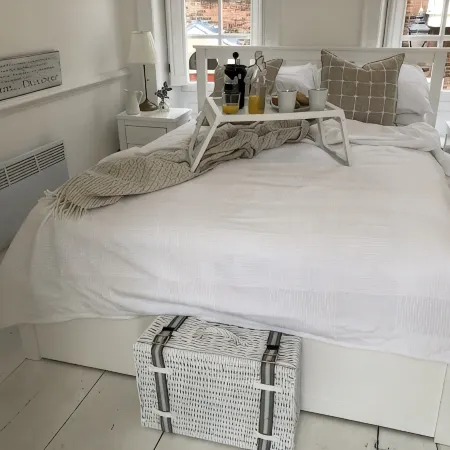 * See over 150 Amazing Guest Reviews on Airbnb * Location * Location * Location Hotels in Poole