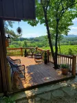 Mountain view cabin, fully remodeled, huge screen in porch with panoramic view. - Vuoristonäköala