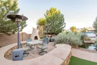 #1 BEST VIEWS! Huge, Luxury Contemporary Home + HEATED POOL - 4-Star
