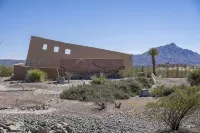 TURTLEBACK OASIS! Mins to Lake, Hot Springs & Golf - 3-Star