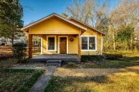 Cozy 2 Br, 2 BA Cottage in Downtown Dahlonega! - 3 stjerner