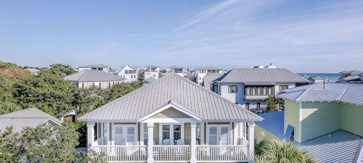 Fabulous 5BR/ Perfect Location on 30A/ Steps to Private Beach/ Gulf View/ Pool Hotels in Santa Rosa Beach