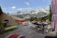 Le Cabanou - Private Spa in the Countryside. Quiet, Natural Setting with Superb Views - 3 stelle