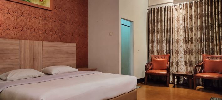 Hotel New Ayuda Bogor ボゴールのホテル