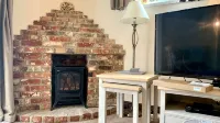 A beautiful, cosy cottage in a peaceful setting with 15% off ferry - 4-Star