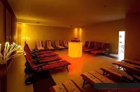 Novapark Flugzeughotel Graz - spa