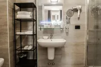 Aparthotel Meneghino - Apartments