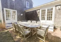 Cheerful 5 br Nantucket home; perfect for families - Swimmingpools