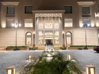Palasa Hotel - parking