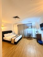 GOLDEN PALMS HOTEL