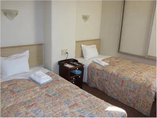 Saijo Station Hotel - 3-Star
