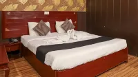 Sneha Hotel - breakfast