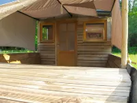 Ecolodges de Loire & Spa Hotels in Louerre