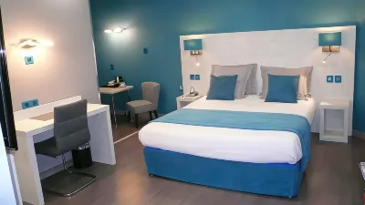 HOTEL L'EUROPÉEN Hôtels à : Tarbes