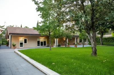La Tenuta di Rocca Bruna Country Resort 티볼리 호텔