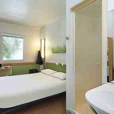Ibis Budget Marseille Vitrolles Rooms