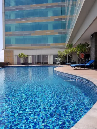 The Alana Hotel & Convention Center Solo by Aston