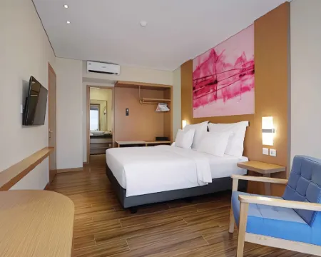Favehotel Nagoya - Batam Hotels in Batam