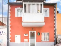 Independent Six Room House / Casa 6 Habitaciones Volcom附近的飯店