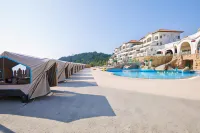 Sol Beach Yangyang - Pools